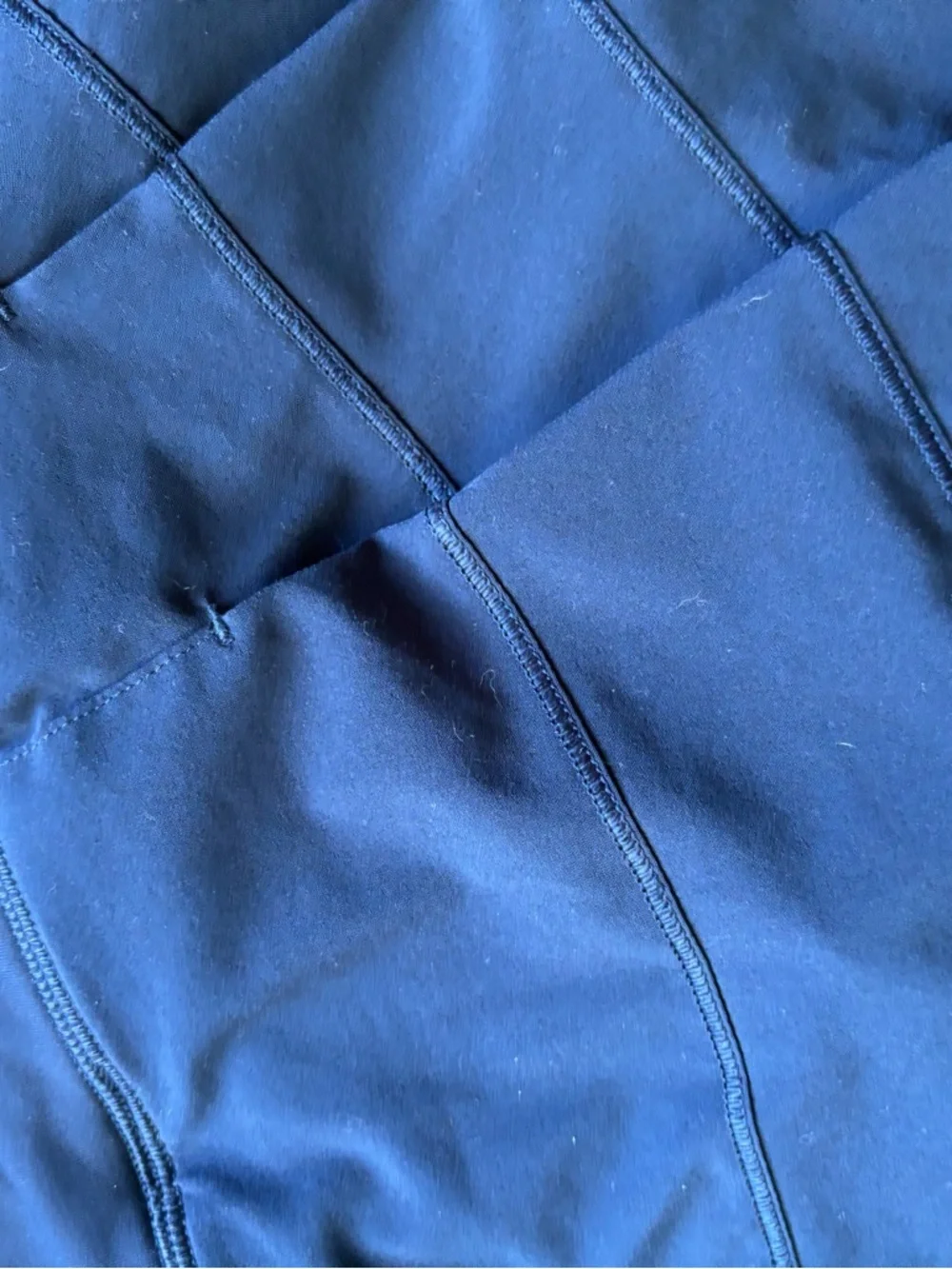 Lululemon navy skirt/skort with liner shorts EUC size 0 - Picture 7 of 9